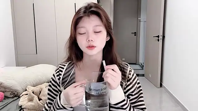 yangyang-1115 online show from 10.09.25