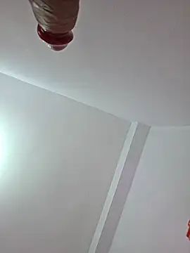 Snapshot of NeredaXxx chatting on 11.30.25 NeredaXxx online show from 11.30.25