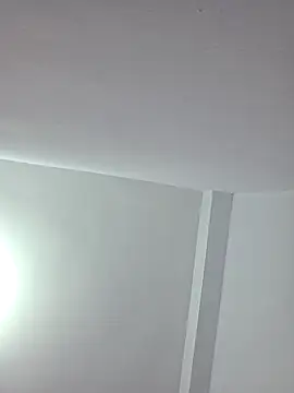 Snapshot of NeredaXxx chatting on 12.15.25 NeredaXxx online show from 12.15.25