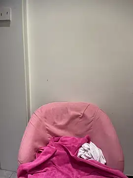 Selenaaaaa- online show from 03.08.26