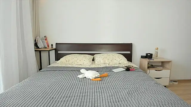 Xloe Queen online show from 11.01.25