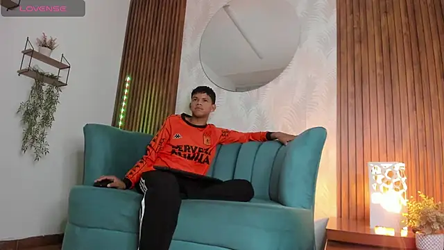 Jeffry wolvess online show from 01.25.25