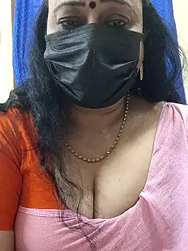 Snapshot of rekha_naier chatting on 01.10.26 rekha naier online show from 01.10.26