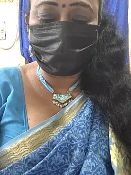 Snapshot of rekha_naier chatting on 03.12.26 rekha naier online show from 03.12.26