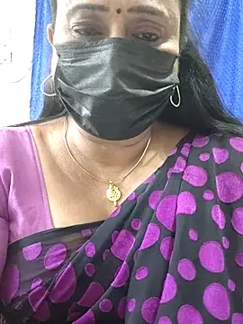 Snapshot of rekha_naier chatting on 04.01.26 rekha naier online show from 04.01.26