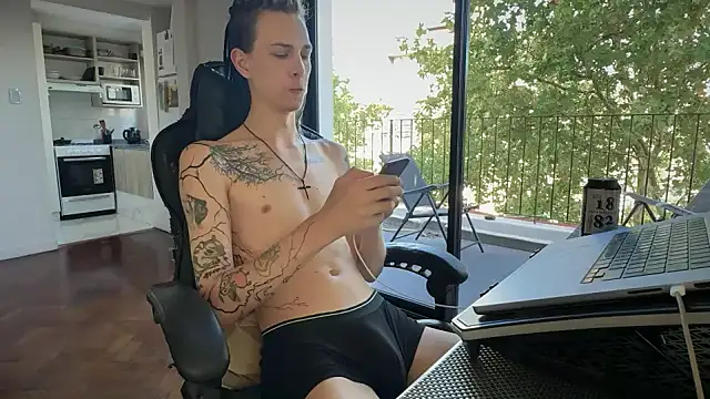 Den BlueXx online show from 03.18.26