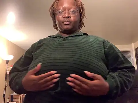 BigKittyRaven online show from 12.12.24