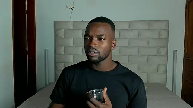 Snapshot of Dylan_Taylor chatting on 02.21.26 Dylan Taylor online show from 02.21.26