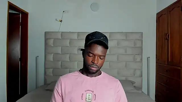 Snapshot of Dylan_Taylor chatting on 02.23.26 Dylan Taylor online show from 02.23.26