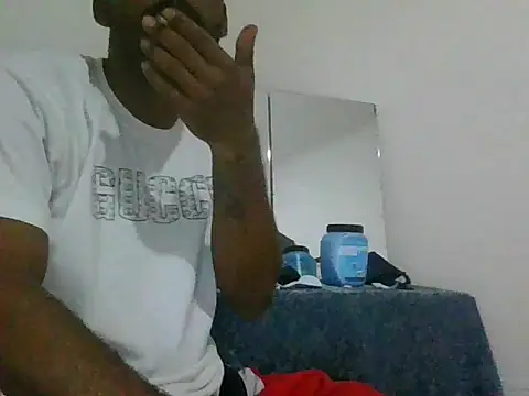 Alissonrafael online show from 09.13.25