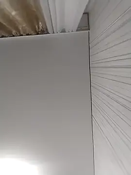 Lorrain Dorrie online show from 12.05.25