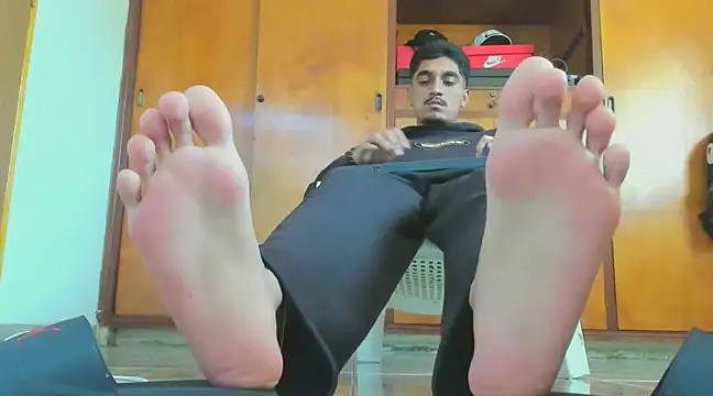 Snapshot of latin_bbc chatting on 01.13.25 latin bbc online show from 01.13.25