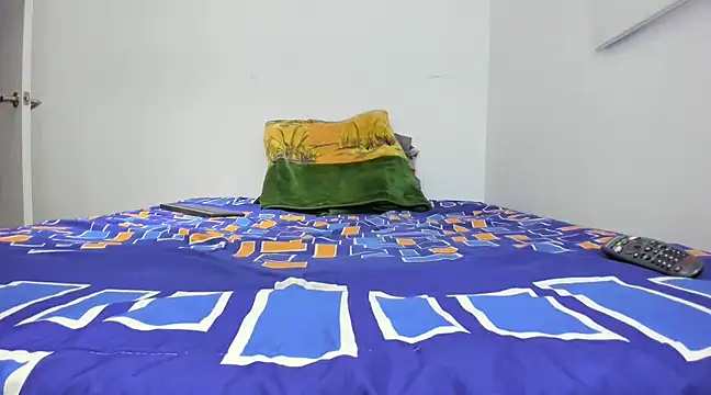 Snapshot of latin_bbc chatting on 02.25.25 latin bbc online show from 02.25.25