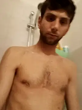 Snapshot of dariodario chatting on 01.28.25 dariodario online show from 01.28.25