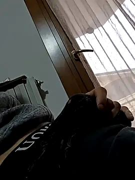 Snapshot of dariodario chatting on 02.09.25 dariodario online show from 02.09.25