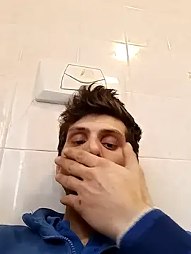 Snapshot of dariodario chatting on 02.13.25 dariodario online show from 02.13.25