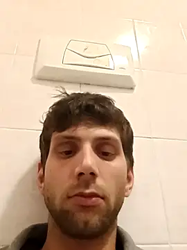 Snapshot of dariodario chatting on 02.16.25 dariodario online show from 02.16.25