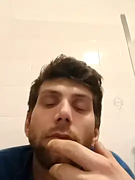 Snapshot of dariodario chatting on 02.24.25 dariodario online show from 02.24.25