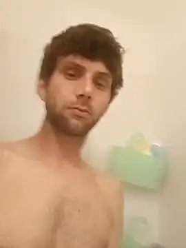 Snapshot of dariodario chatting on 03.08.25 dariodario online show from 03.08.25