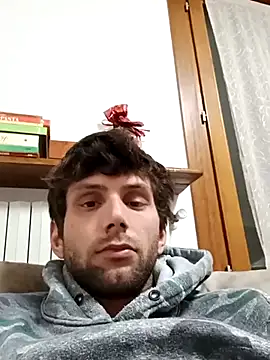 Snapshot of dariodario chatting on 03.09.25 dariodario online show from 03.09.25