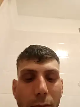 Snapshot of dariodario chatting on 03.17.25 dariodario online show from 03.17.25