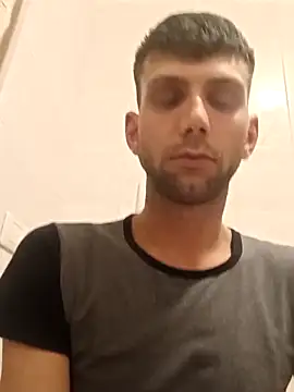 Snapshot of dariodario chatting on 03.20.25 dariodario online show from 03.20.25