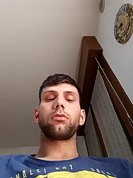 Snapshot of dariodario chatting on 03.23.25 dariodario online show from 03.23.25