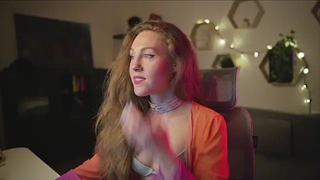 Berberis  Silene online show from 10.22.25