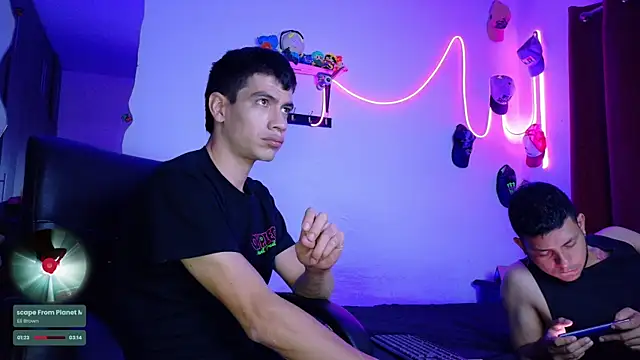 Snapshot of Nymphobuddies chatting on 03.23.25 Nymphobuddies online show from 03.23.25