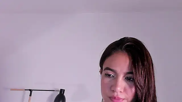 Snapshot of EmmaaCoel chatting on 03.02.25 EmmaaCoel online show from 03.02.25