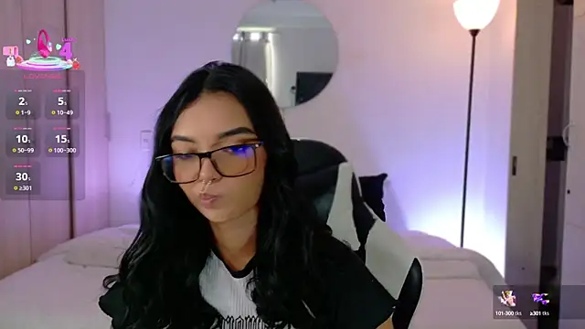 AnabelWolf online show from 10.08.25