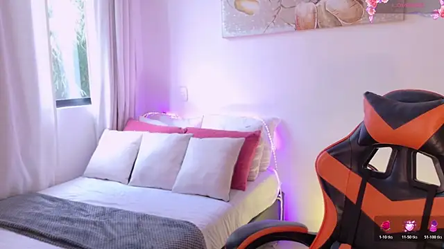 AnabelWolf online show from 03.07.26