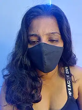 Tamil Shalini Lustyy online show from 11.12.25