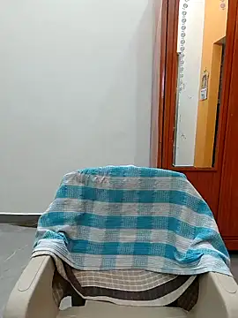 Tamil Shalini Lustyy online show from 11.26.25