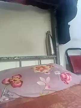 Snapshot of shale26 chatting on 01.17.25 shale26 online show from 01.17.25