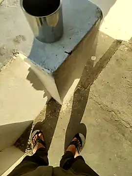 Snapshot of shale26 chatting on 03.08.25 shale26 online show from 03.08.25