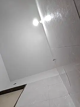 Snapshot of samee00721 chatting on 02.14.25 samee00721 online show from 02.14.25