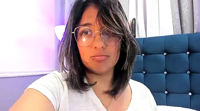 Pandoracherry online show from 02.23.25