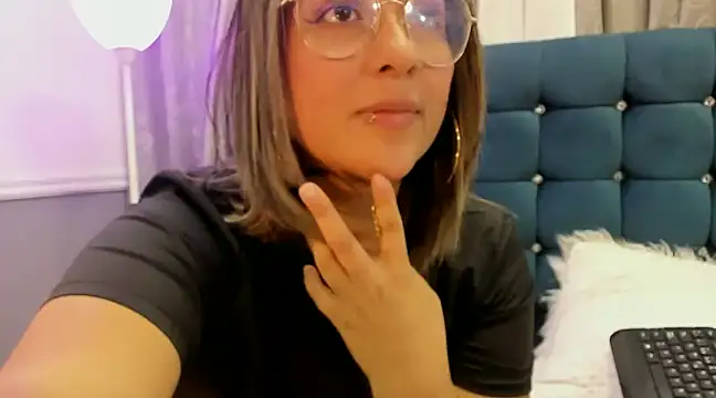 Pandoracherry online show from 02.27.25