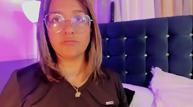 Pandoracherry online show from 02.28.25