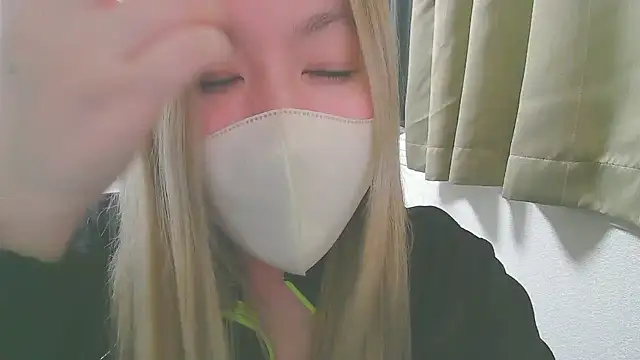 Snapshot of Remi_official chatting on 03.29.26 Remi official online show from 03.29.26