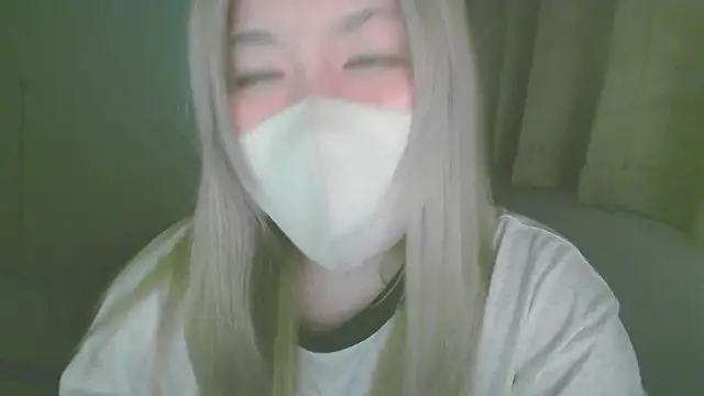 Snapshot of Remi_official chatting on 06.10.26 Remi official online show from 06.10.26