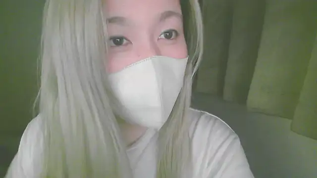 Snapshot of Remi_official chatting on 07.04.26 Remi official online show from 07.04.26