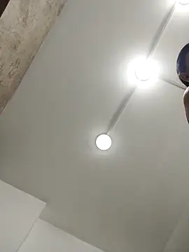 ElizabethWeil online show from 03.05.25