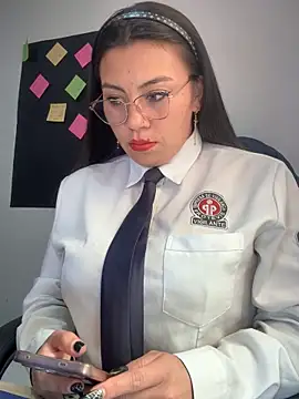 LIZ-06  online show from 10.24.25