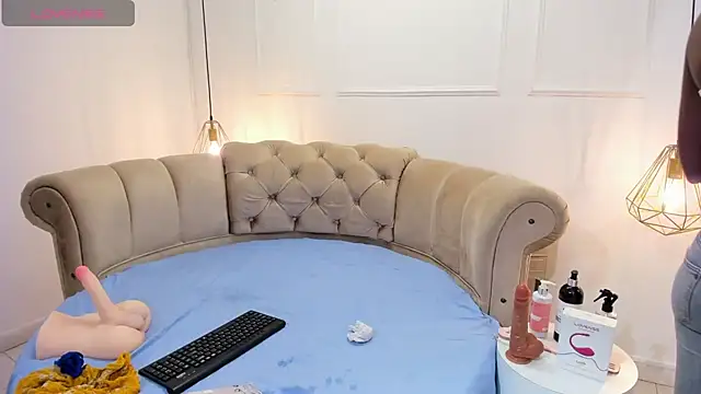 briannaduque online show from 03.04.25