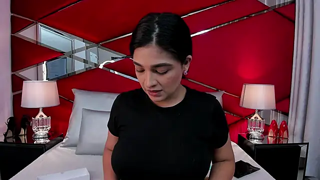 AdeleGray online show from 02.24.25