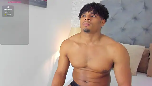 Jacub Micke1 online show from 01.05.25