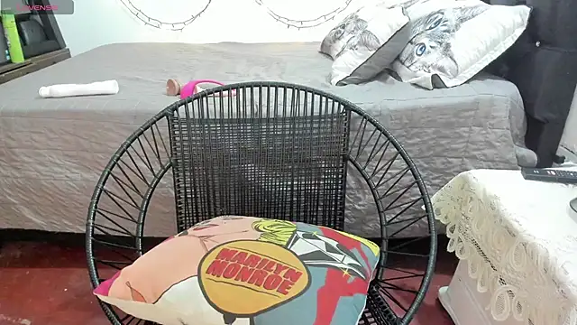 dirtyvalentina4u online show from 03.02.25