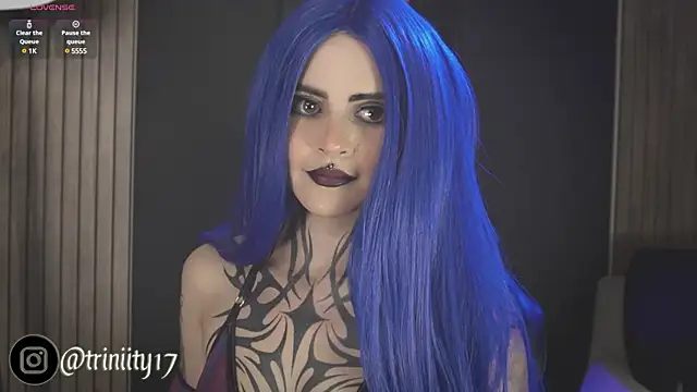 Snapshot of Trinity___s chatting on 12.24.24 Trinity s online show from 12.24.24